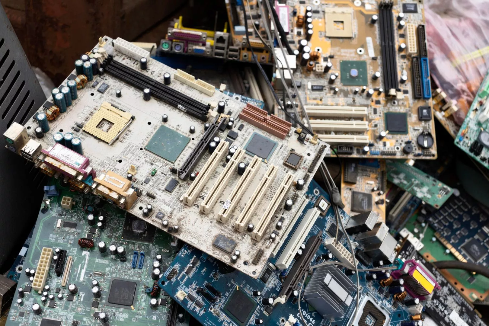 Improper Disposal Of Hazardous Materials - The Dangers Of Diy Waste Removal